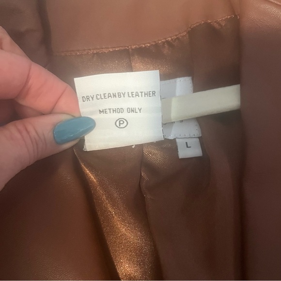 Vintage PAMELA MCCOY Genuine brownish red leather coat. Women’s size L. NWT - Picture 13 of 13